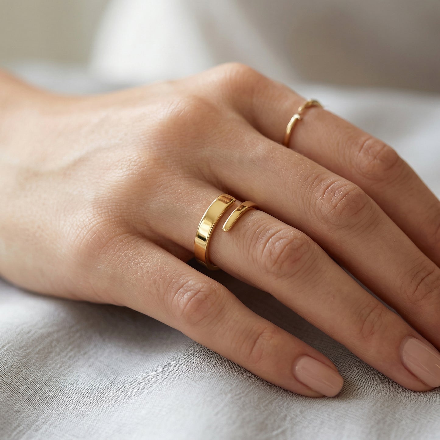 Axis Ring